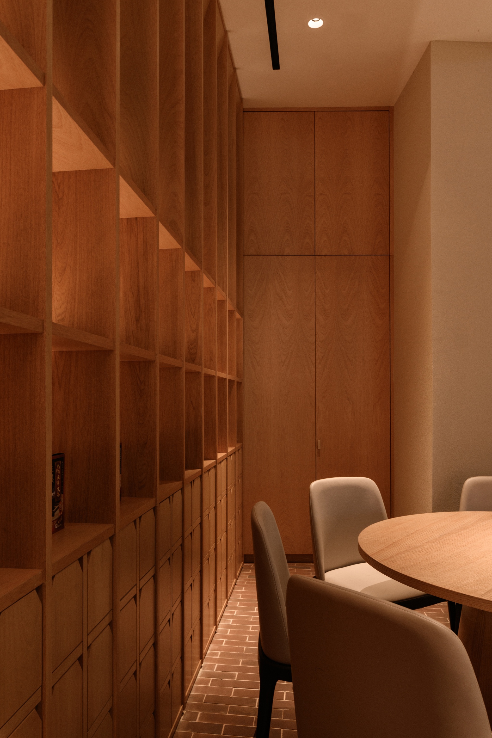 Modern minimal Chinese restaurant interior design, custom shelves, Samy PDH, Kuala Lumpur